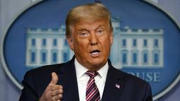 donald trump firmara mas de 200 acciones ejecutivas en su primer dia como presidente