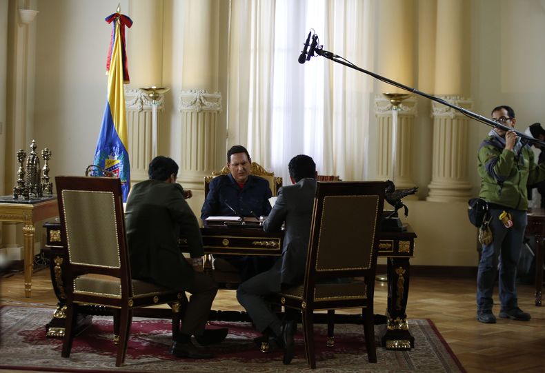 ESP-TEL_VENEZUELA-CHAVEZ-1.jpg