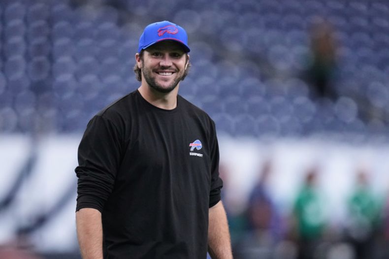 El quarterback Josh Allen de los Bills de Buffalo previo al partido contra los Texans de Houston, el domingo 13 de septiembre de 2026, en Houston. (AP Foto/Eric Christian Smith)