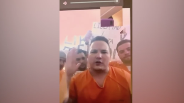 cubanos desesperados en un centro de detencion migratorio en louisiana tras dos anos encarcelados