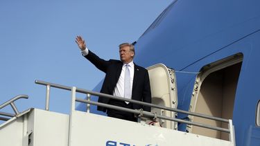 Casa Blanca dice oponerse a solución de corto plazo al DACA