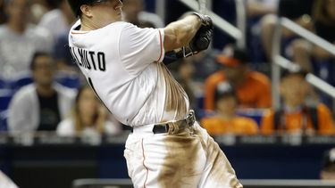 Stanton pega jonrón y Miami saca triunfo ante Diamondbacks
