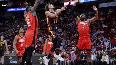 Hawks supera a Rockets, pero se mantiene novenos del Este