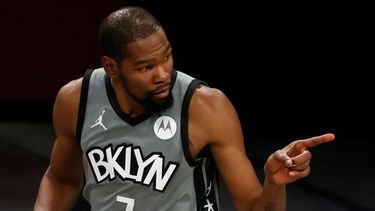 kevin durant pidio disculpas luego de sus mensajes homofobicos y misoginos al ex actor de friends michael rapaport