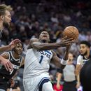 Sabonis debuta con doble-doble, Kings ganan a Wolves 132-119