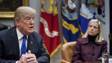 EEUU retira protecciones a inmigrantes salvadoreños