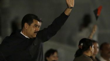 Maduro denuncia ciberataque a sistema de pago electrónico