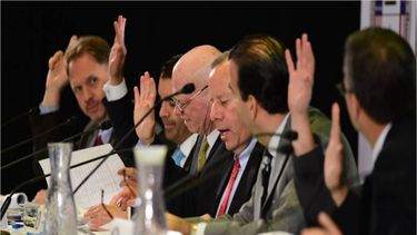 junta de control fiscal pagara casi $100 mil por oficina en n.y.