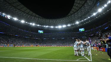 Argentina y Holanda se van a tiempo extra tras empate 2-2