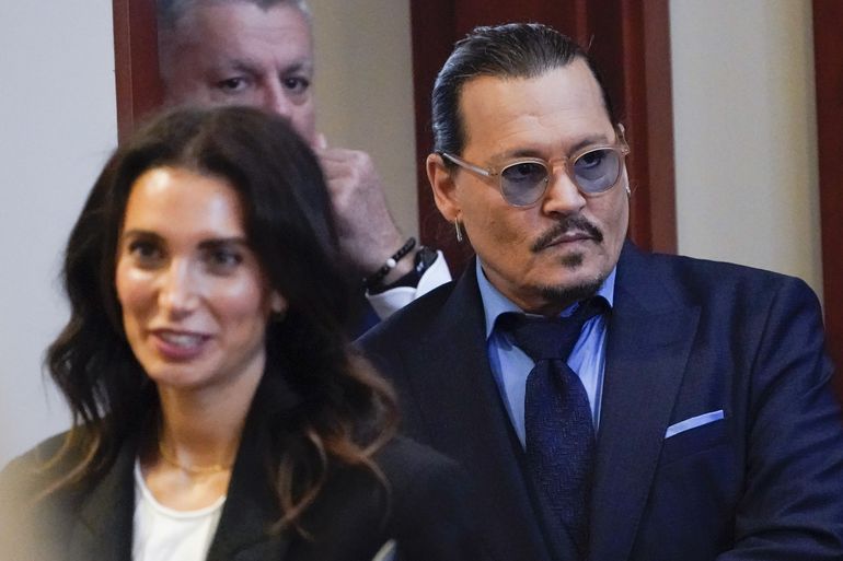 Jurado escucha los argumentos finales en el juicio de Depp