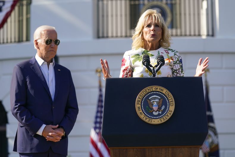 AMN-GEN EEUU-GENERAL RETIRADO-JILL BIDEN