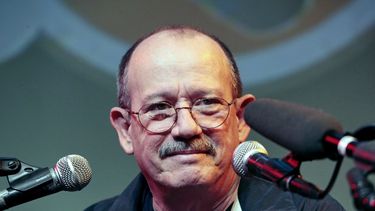 silvio rodriguez: cuba si, yanquis tambien