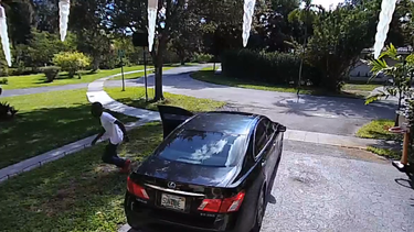 roban paquete con regalo en north miami