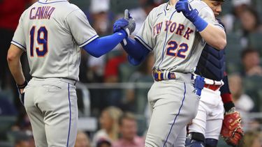 Baty logra 1er jonrón; Mets se imponen a Bravos
