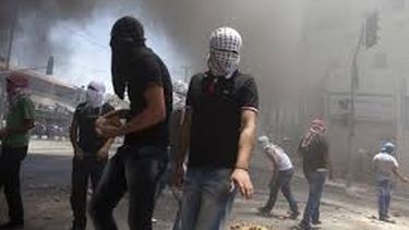 americateve | No cesa la tensión en medio-oriente tras el asesinato de tres adolescentes israelíes a manos de hamas, y el asesinato de un adolescente palestino.