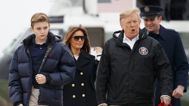 El hijo menor de Trump, Barron, cumple 13 años