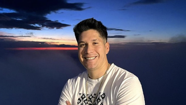 chyno miranda invito a sus fanaticos a seguir disfrutando de la chino y nacho mania