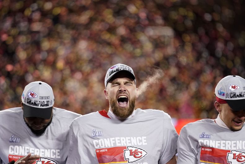 DEP-NFL SUPER BOWL-HERMANOS KELCE