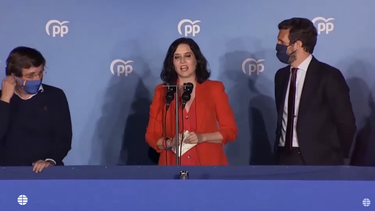 ayuso aplasta a la izquierda y situa al pp al borde de la mayoria absoluta en madrid