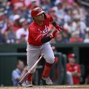 Mellizos formalizan acuerdo de 1 año con Donovan Solano