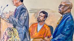 Este dibujo muestra a Cole Tomas Allen, en el centro, escuchando mientras su abogado Eugene Ohm, a la izquierda, habla con el juez Zia Faruqui, el lunes 4 de mayo de 2026, en Washington.(Dana Verkouteren vía AP)
