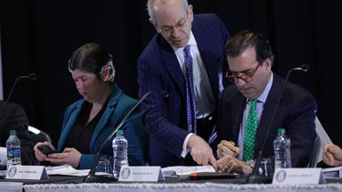 junta somete borrador de la reforma laboral