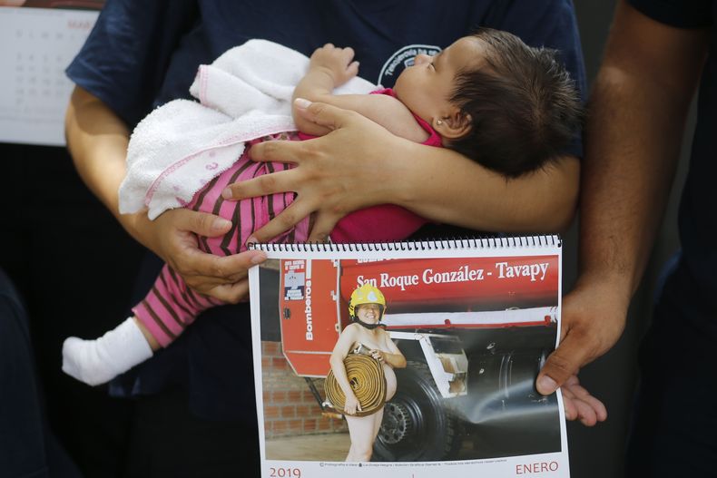 REP-GEN_PARAGUAY-BOMBEROS_DESNUDOS_CALENDARIO-0.jpg