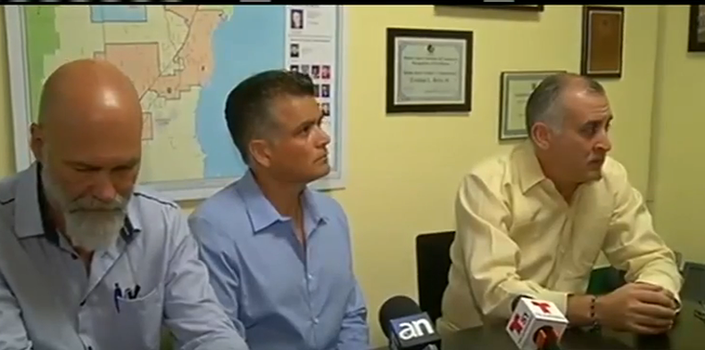 Mientras el departamento de la policía de Miami guarda un hermetismo total frente al caso de la desaparición de Tanya González, cuyo cadáver fue encontrado en el baúl de su carro. Su padre desea un cambio en el protocolo de búsquedas de las personas desap