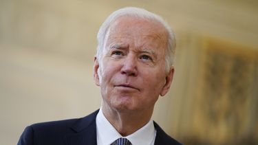 Biden advierte a Putin que no invada Ucrania