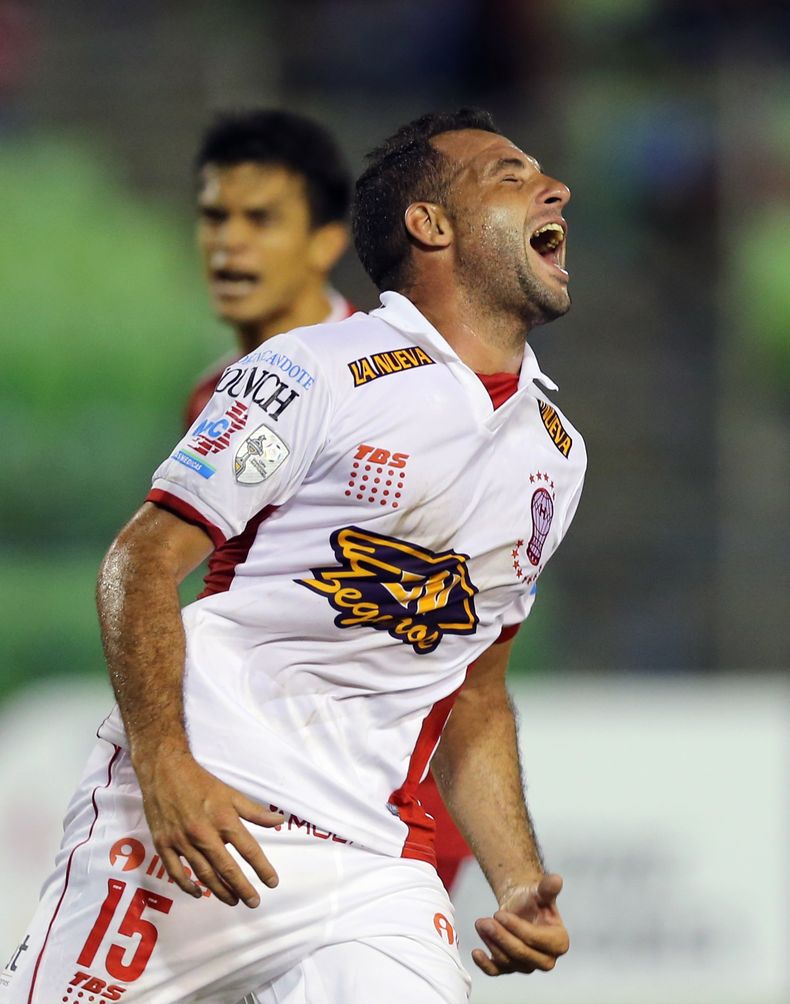 DEP-FUT_LIBERTADORES_HURACAN-ACCIDENTE-1.jpg