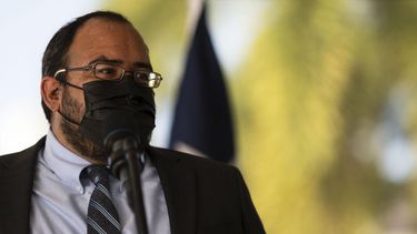 el departamento de educacion confirma clases presenciales hasta mediodia