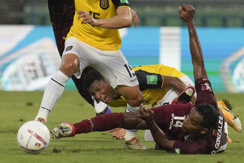 DEP-FUT MUNDIAL VENEZUELA-ECUADOR