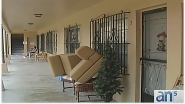 vecinos de hialeah obligados a vender sus residencias