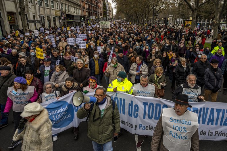 EUR-GEN ESPAÑA-PROTESTA-SANIDAD