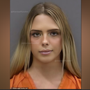 Influencer de 23 años se hacía pasar por adolescente de 14 para tener relaciones sexuales con estudiantes