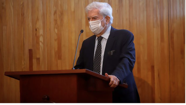 vargas llosa: el socialismo radical no es la solucion para america