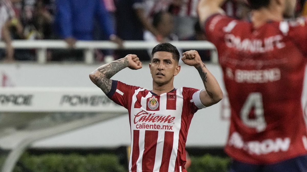 Tigres se corona campeón de México con remontada en la cancha de