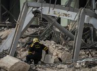 suben a 32 los muertos por la explosion en el hotel saratoga y a 19 los desaparecidos
