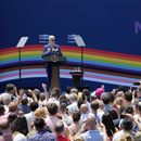 El presidente Joe Biden habla durante una celebración del mes del orgullo en el jardín sur de la Casa Blanca, el sábado 10 de junio de 2023 en Washington. (AP Foto/Manuel Balce Ceneta)