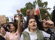 marchas en francia en apoyo a protestas en iran