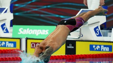 Dressel se retira del mundial de natación