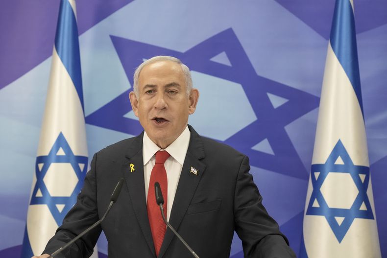 El primer ministro israelí, Benjamin Netanyahu, habla en conferencia de prensa en Jerusalén, el 9 de diciembre de 2024. (AP Foto/Maya Alleruzzo, Pool, File)