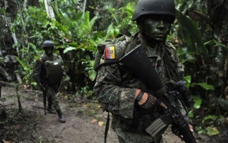 La Cancillería informó el martes que presentó una nota de protesta al gobierno de Caracas por la incursión a territorio colombiano de cinco soldados venezolanos que fueron detenidos tras cruzar el paso fronterizo