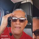 Tenemos el comunismo metido en EEUU la reacción de un camionero cubano cuando vio una botella de refresco con la imagen del dictador Fidel Castro en un mercado en Houston