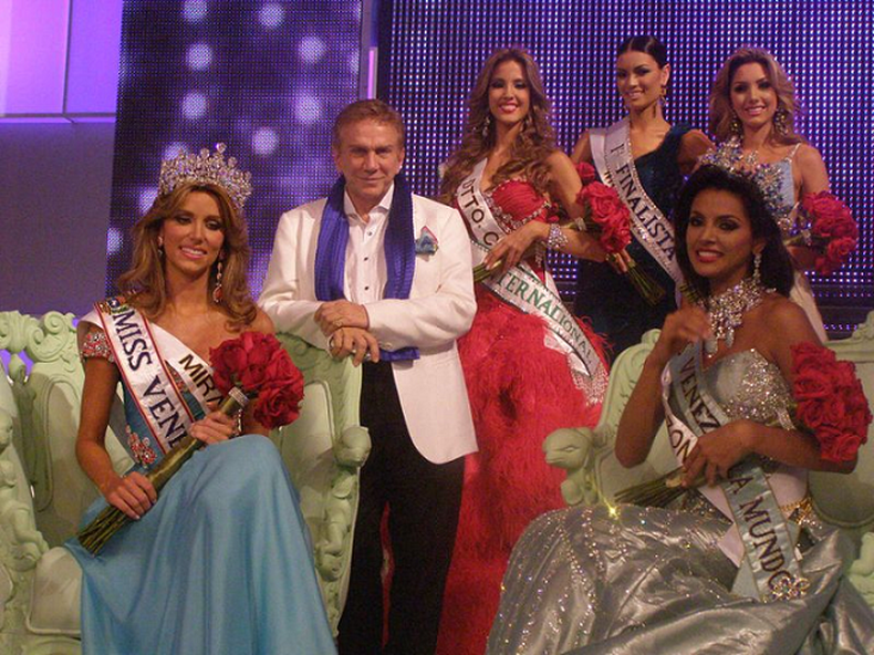 De noches fastuosas e inolvidables está repleta la historia del Miss Venezuela, el espectáculo de televisión que fuese uno de los más vistos por los venezolanos, este año esta vestido de  crisis