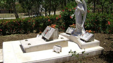 Panteón de los Castro: preparan otro "hueco"