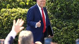 El presidente Donald Trump en la ceremonia para recibir a los Philadelphia Eagles en la Casa Blanca en Washington el 28 de abril del 2025. (AP foto/Alex Brandon)