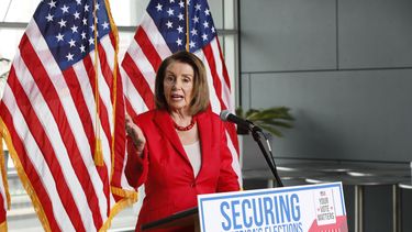 Pelosi: Se requieren más medidas en favor de niños migrantes