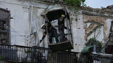 derrumbe de cinco viviendas en la habana expone la grave crisis habitacional en cuba