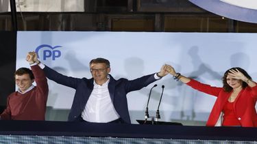 sorpresa electoral en espana: el partido socialista resiste y la derecha no tiene mayoria para gobernar